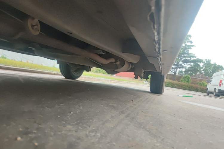 Used CHANGAN KAICHENG Ounuo S 2014 1.3L Base Version Chassis Front Left