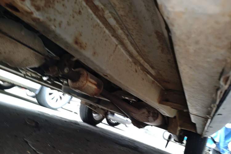 Used CHANGAN KAICHENG Ounuo S 2014 1.5L Elite Model Chassis Front Left