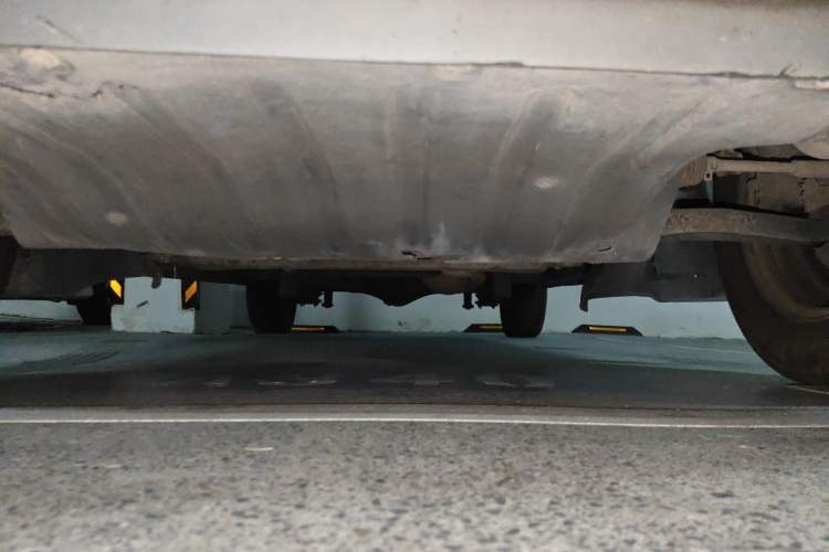 Used CHANGAN KAICHENG Ounuo S 2014 1.3L Base Version Chassis Front