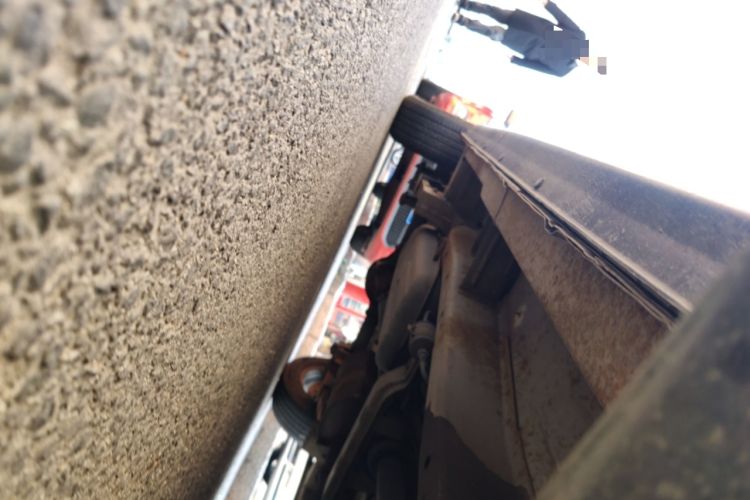 Used CHANGAN KAICHENG Ounuo S 2014 1.5L Base Version Chassis Front Right
