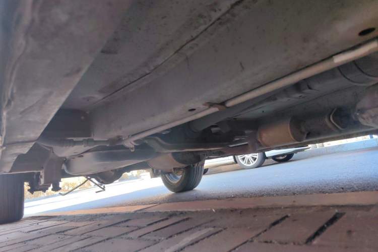 Used CHANGAN KAICHENG Ounuo S 2014 1.5L Base Version Chassis Front Right