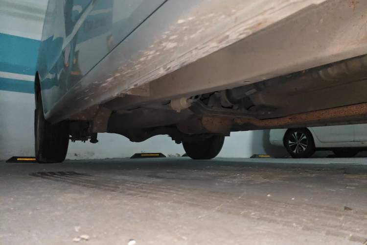 Used CHANGAN KAICHENG Ounuo S 2014 1.3L Base Version Chassis Front Right