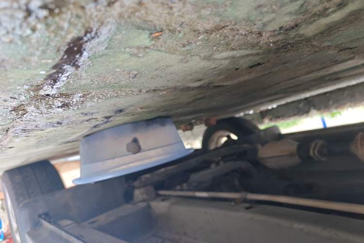 Used CHANGAN KAICHENG Ounuo S 2014 1.5L Base Version Chassis Front Right