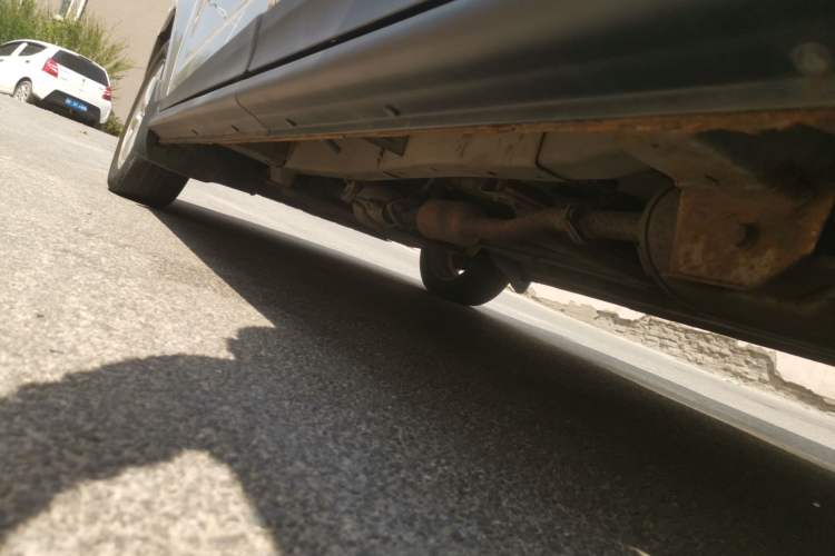 Used CHANGAN KAICHENG Ounuo S 2014 1.5L Base Version Chassis Rear Left