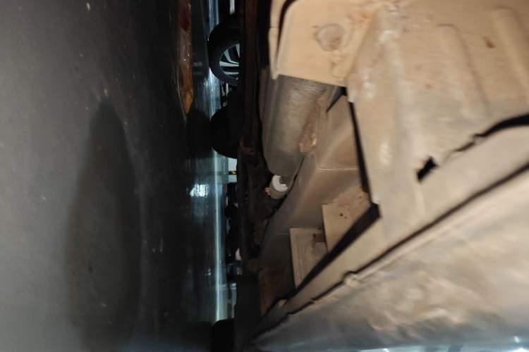 Used CHANGAN KAICHENG Ounuo S 2014 1.3L Happiness Model Chassis Rear Right