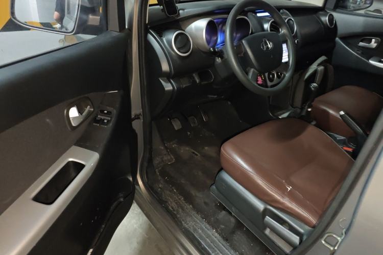 Used CHANGAN KAICHENG Ounuo S 2014 1.3L Base Version Driver Seat