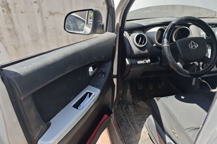 Used CHANGAN KAICHENG Ounuo S 2014 1.5L Base Version Driver Seat