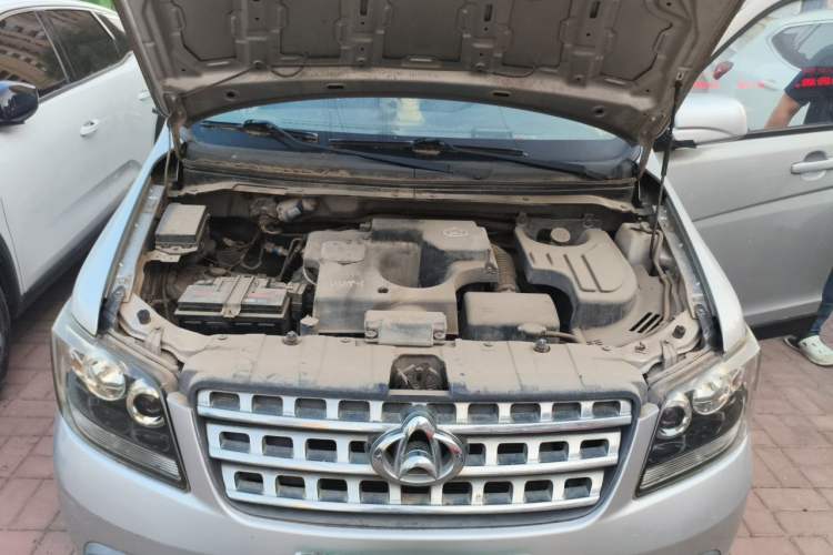 Used CHANGAN KAICHENG Ounuo S 2014 1.5L Base Version Engine Bay