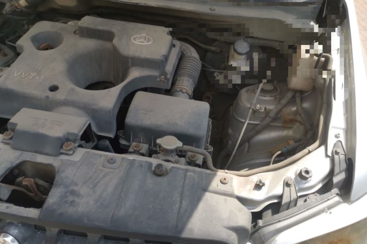 Used CHANGAN KAICHENG Ounuo S 2014 1.5L Base Version Engine Bay Left