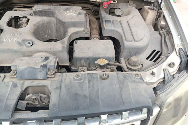 Used CHANGAN KAICHENG Ounuo S 2014 1.5L Base Version Engine Bay Left