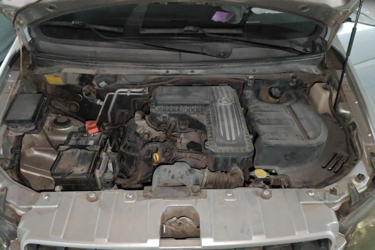 Used CHANGAN KAICHENG Ounuo S 2014 1.3L Base Version Engine Bay