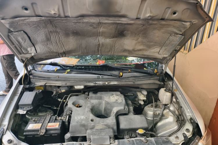 Used CHANGAN KAICHENG Ounuo S 2014 1.5L Base Version Engine Bay
