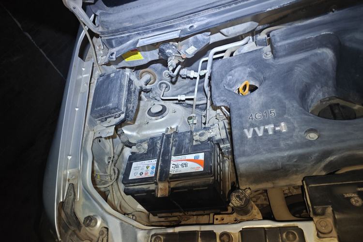 Used CHANGAN KAICHENG Ounuo S 2014 1.5L Base Version Engine Bay Right