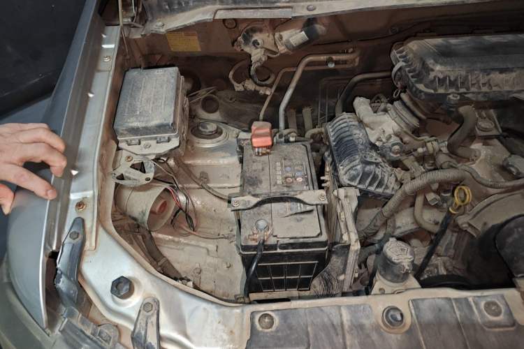 Used CHANGAN KAICHENG Ounuo S 2014 1.3L Happiness Model Engine Bay Right