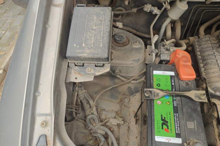 Used CHANGAN KAICHENG Ounuo S  Engine Bay Right