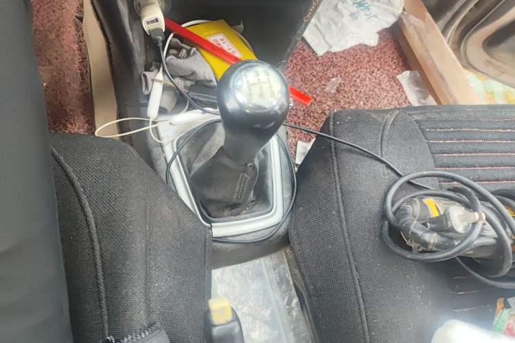 Used CHANGAN KAICHENG Ounuo S 2014 1.3L Base Version Gear Lever