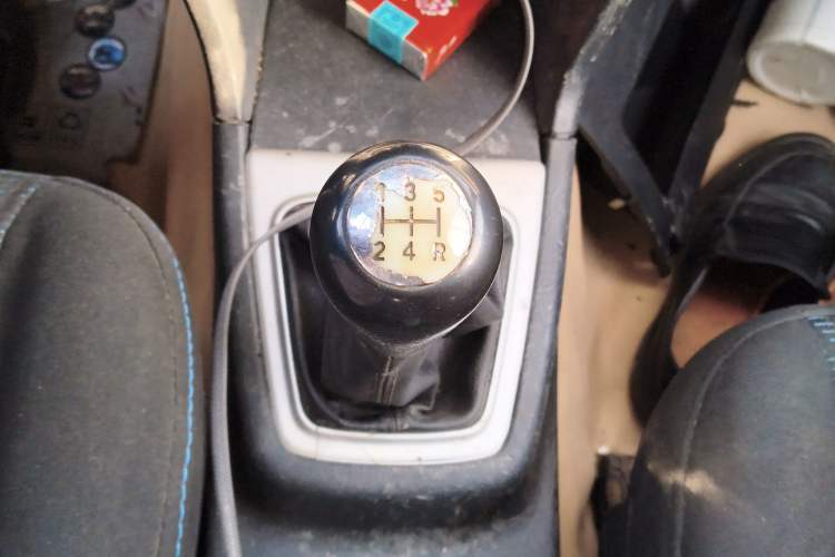 Used CHANGAN KAICHENG Ounuo S 2014 1.3L Happiness Model Gear Lever