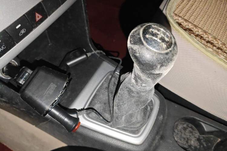 Used CHANGAN KAICHENG Ounuo S 2014 1.3L Base Version Gear Lever