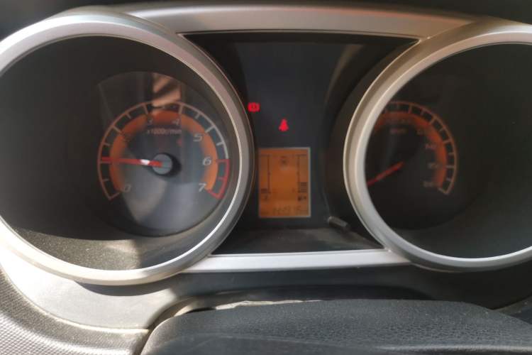 Used CHANGAN KAICHENG Ounuo S 2014 1.5L Base Version Instrument Cluster