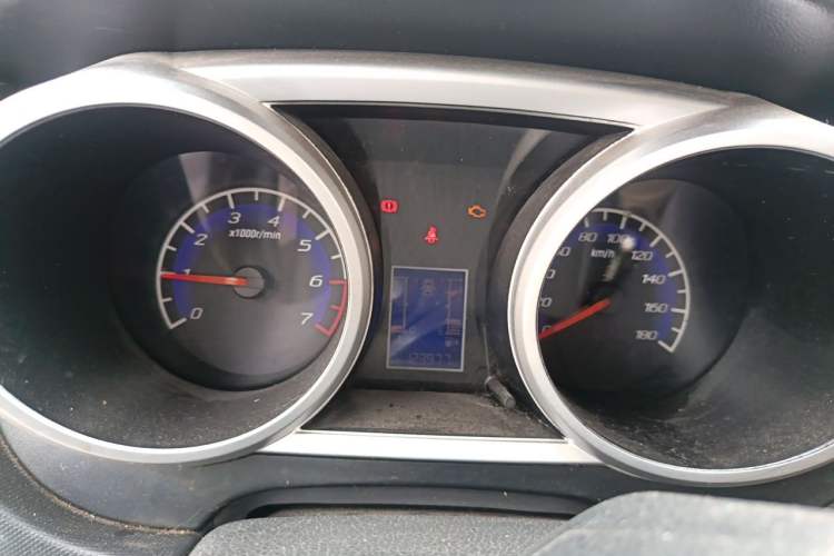 Used CHANGAN KAICHENG Ounuo S 2014 1.5L Base Version Instrument Cluster