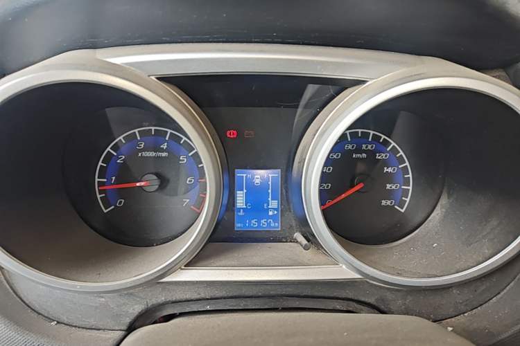 Used CHANGAN KAICHENG Ounuo S 2014 1.5L Elite Model Instrument Cluster
