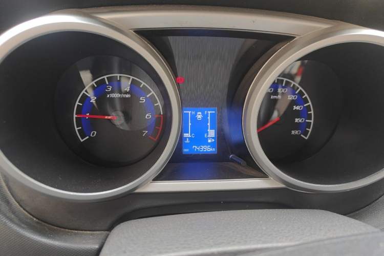 Used CHANGAN KAICHENG Ounuo S  Instrument Cluster