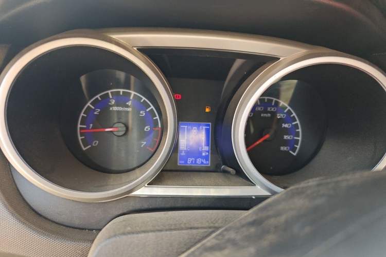 Used CHANGAN KAICHENG Ounuo S 2014 1.5L Base Version Instrument Cluster