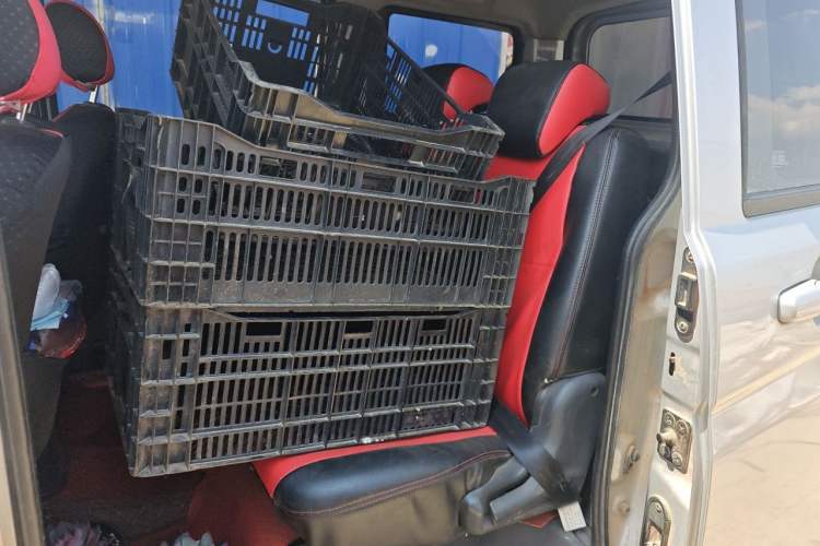 Used CHANGAN KAICHENG Ounuo S 2014 1.5L Base Version Left Rear Seat