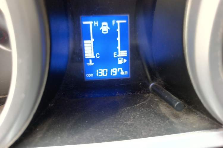 Used CHANGAN KAICHENG Ounuo S 2014 1.3L Base Version Odometer Close Up