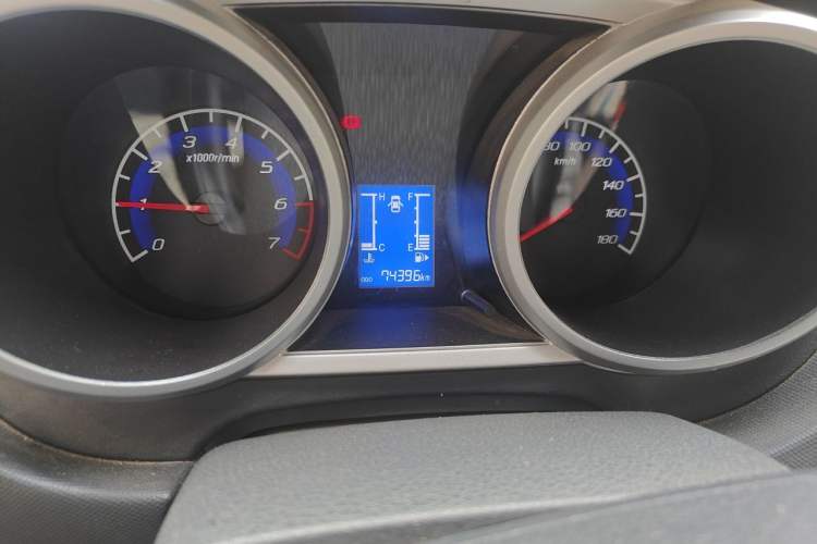 Used CHANGAN KAICHENG Ounuo S  Odometer Close Up
