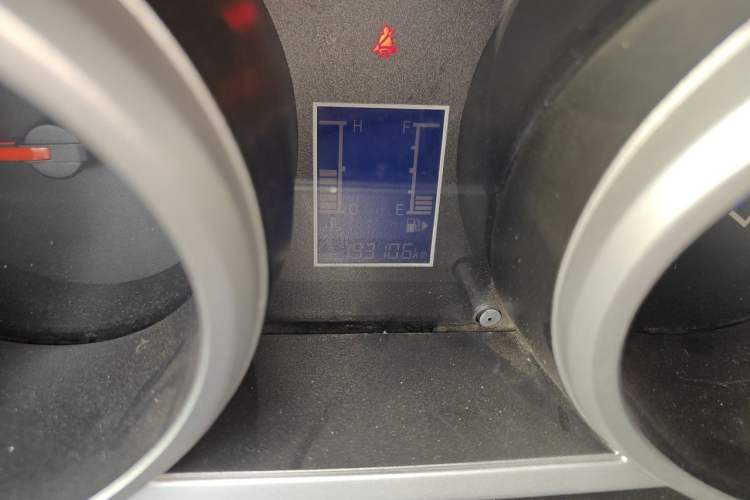Used CHANGAN KAICHENG Ounuo S 2014 1.3L Happiness Model Odometer Close Up