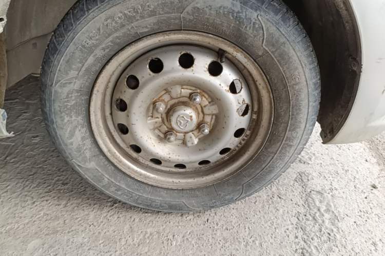 Used CHANGAN KAICHENG Ounuo S 2014 1.3L Happiness Model Right Front Wheel Hub