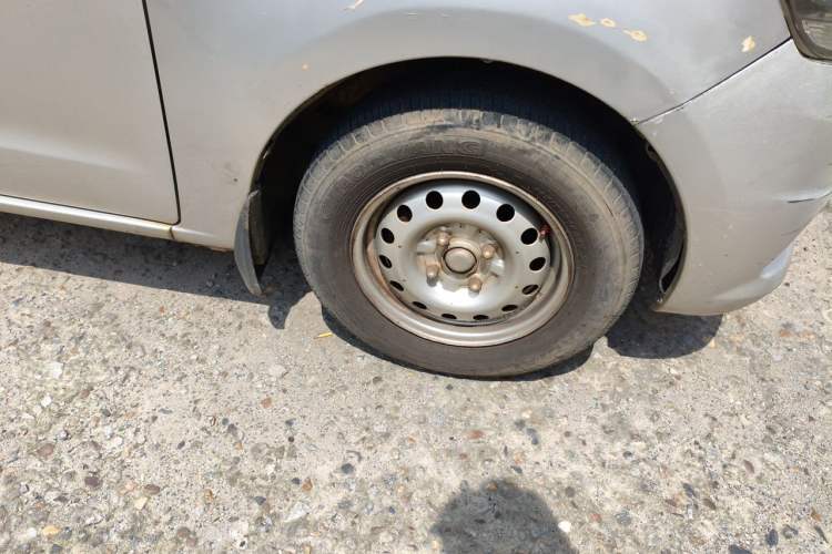 Used CHANGAN KAICHENG Ounuo S 2014 1.3L Happiness Model Right Front Wheel Hub