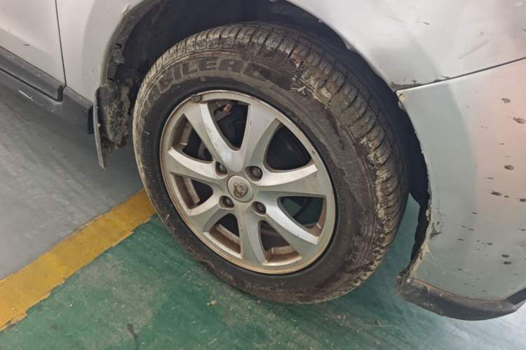 Used CHANGAN KAICHENG Ounuo S 2014 1.5L Base Version Right Front Wheel Hub