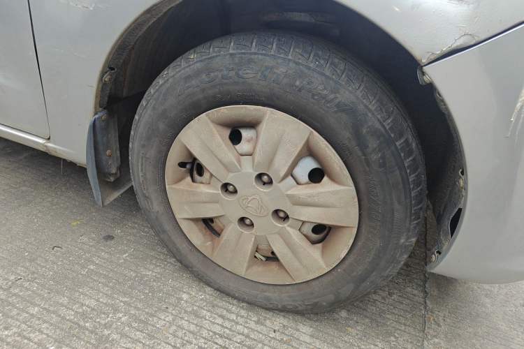 Used CHANGAN KAICHENG Ounuo S 2014 1.3L Happiness Model Right Front Wheel Hub