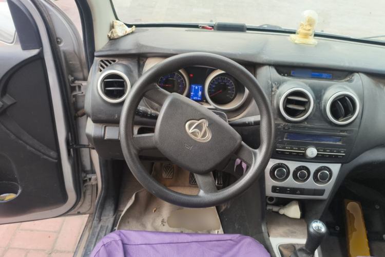 Used CHANGAN KAICHENG Ounuo S 2014 1.5L Base Version Steering Wheel