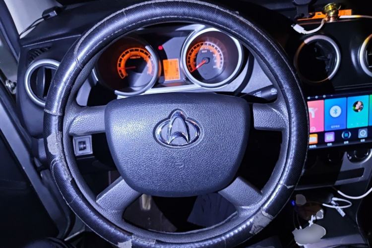 Used CHANGAN KAICHENG Ounuo S 2014 1.5L Base Version Steering Wheel