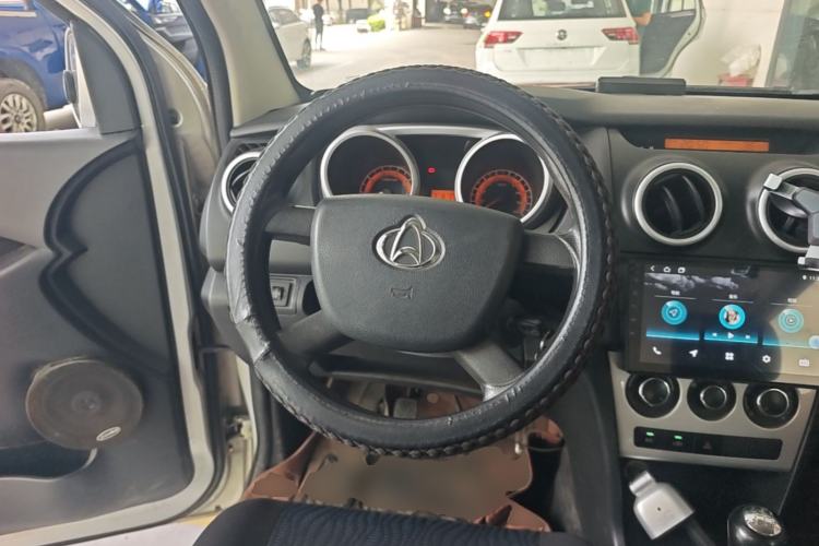 Used CHANGAN KAICHENG Ounuo S 2014 1.5L Base Version Steering Wheel