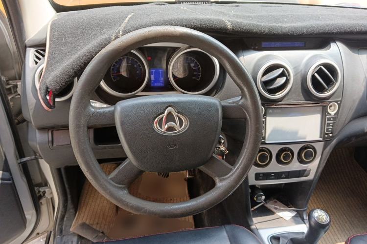 Used CHANGAN KAICHENG Ounuo S 2014 1.5L Base Version Steering Wheel
