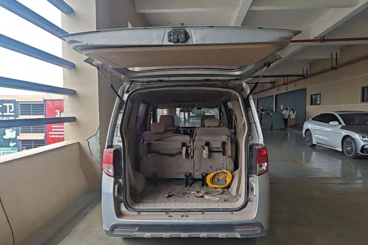 Used CHANGAN KAICHENG Ounuo S 2014 1.5L Elite Model Trunk
