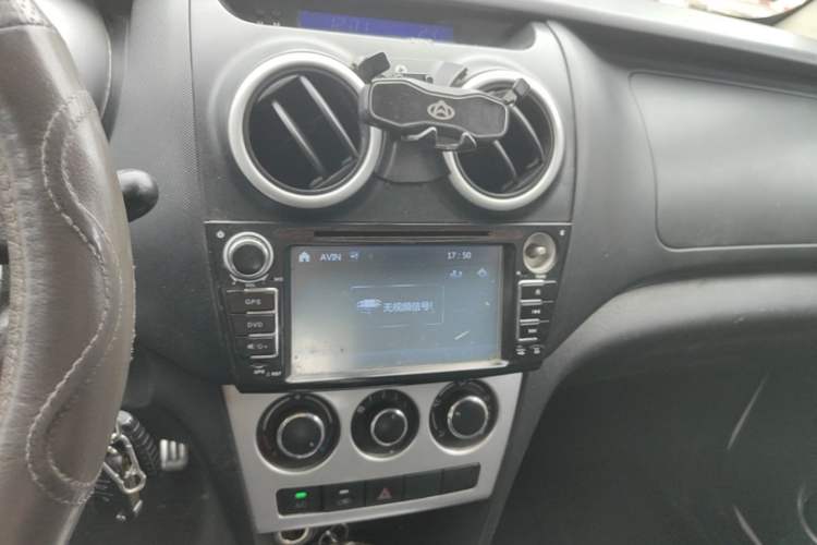 Used CHANGAN KAICHENG Ounuo S 2014 1.3L Happiness Model Audio And AC Panel