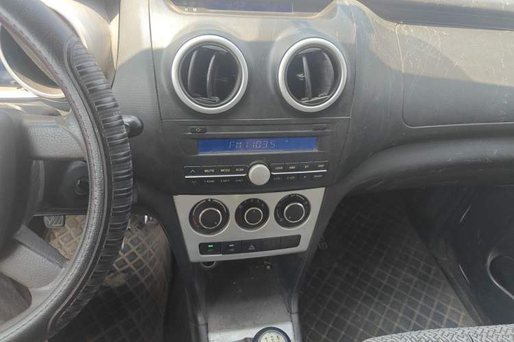 Used CHANGAN KAICHENG Ounuo S 2014 1.5L Base Version Audio And AC Panel