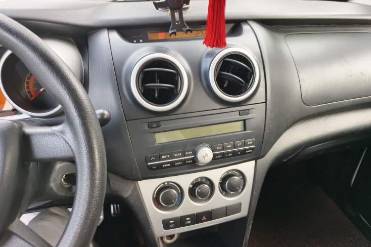 Used CHANGAN KAICHENG Ounuo S  Audio And AC Panel