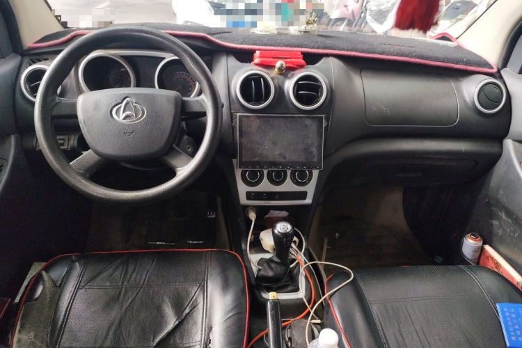 Used CHANGAN KAICHENG Ounuo S 2014 1.5L Base Version Center Console