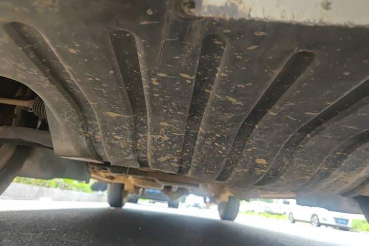 Used CHANGAN KAICHENG Ounuo S 2014 1.5L Base Version Chassis Front