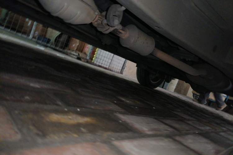 Used CHANGAN KAICHENG Ounuo S 2014 1.5L Base Version Chassis Front Left