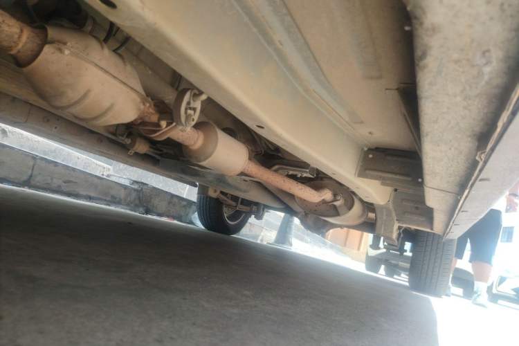 Used CHANGAN KAICHENG Ounuo S 2014 1.5L Base Version Chassis Front Left