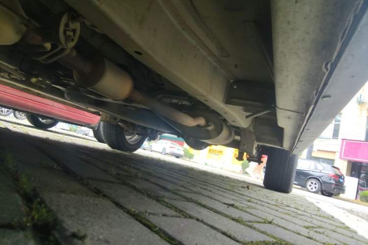 Used CHANGAN KAICHENG Ounuo S 2014 1.5L Base Version Chassis Front Left