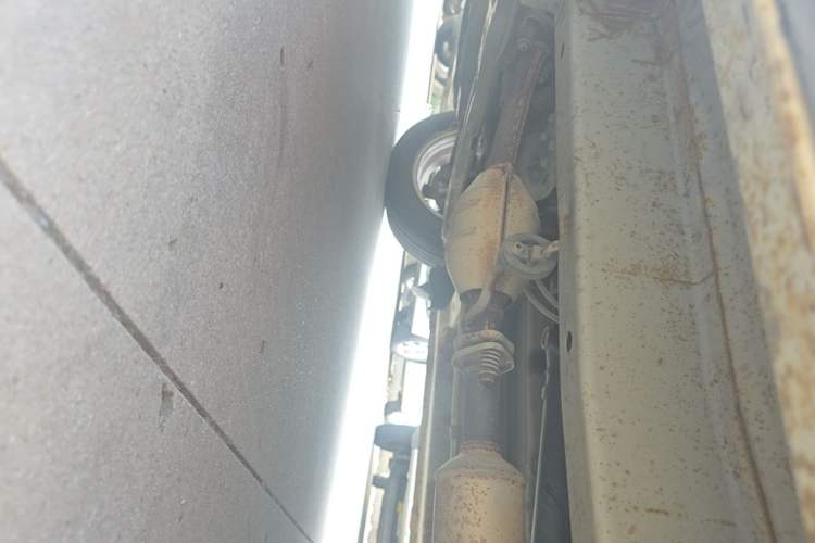 Used CHANGAN KAICHENG Ounuo S 2014 1.5L Base Version Chassis Front Left