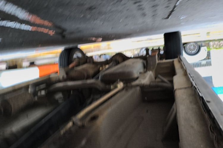 Used CHANGAN KAICHENG Ounuo S 2014 1.5L Base Version Chassis Front Right